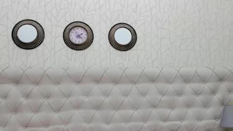 Snapshot of tinyrosee chatting on February 18, 7:32 pm Tinnyrose online show from February 18, 7:32 pm