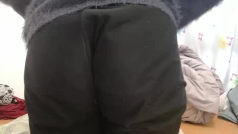 tinyslut66 online show from April 10, 9:36 am