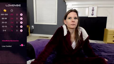 V - Read the bio please thanks. online show from January 22, 11:32 pm