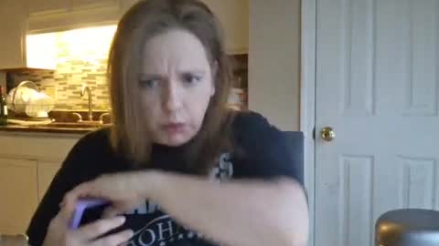 tinywithtiddies online show from November 14, 1:10 pm