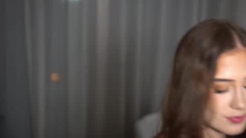 Lili online show from November 7, 6:19 pm