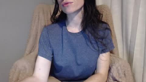 TinyyTina online show from April 1, 10:38 am