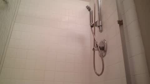 Tipsy Daisy online show from March 3, 6:15 am