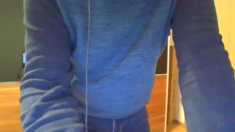 Tirolerboy27 online show from December 2, 10:07 am