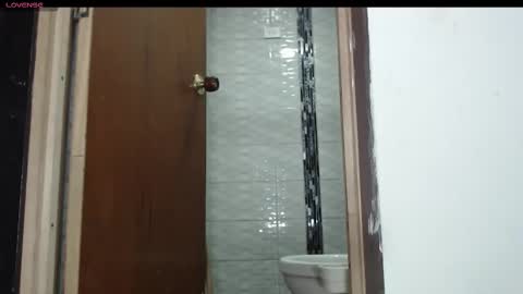 Snapshot of tita_dirty chatting on October 29, 4:53 pm tita_dirty online show from October 29, 4:53 pm