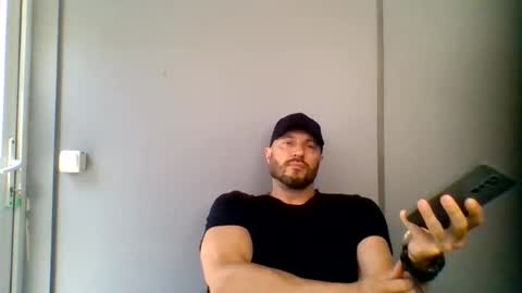 titan_heart online show from August 4, 10:18 am