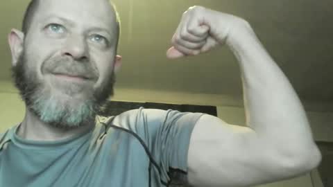 Snapshot of titfred54380 chatting on February 12, 8:07 pm frederic online show from February 12, 8:07 pm