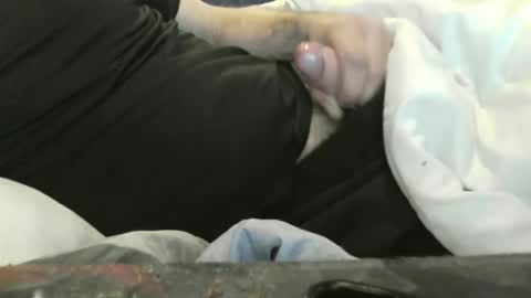 Snapshot of titfred54380 chatting on February 23, 10:17 am frederic online show from February 23, 10:17 am