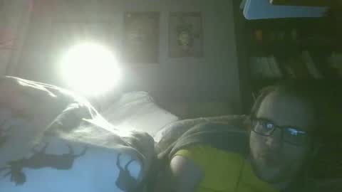 titlovercums online show from March 26, 4:40 am