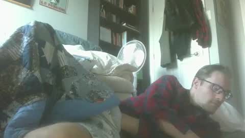 titlovercums online show from May 12, 10:34 am