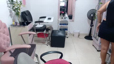 DIVA online show from April 15, 7:21 pm