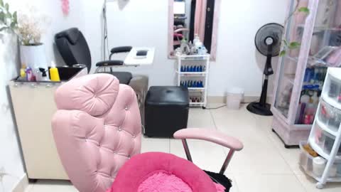 DIVA online show from May 4, 5:31 pm