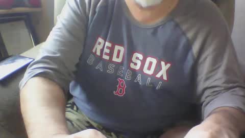 tittyloverr69 online show from February 27, 4:43 pm