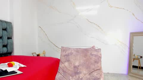 Tivizay online show from December 5, 2:58 pm