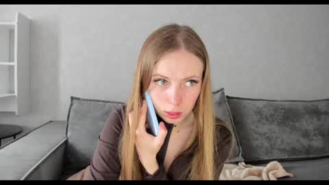 Maria online show from April 16, 11:44 am