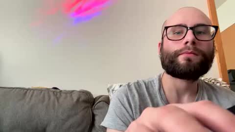 Snapshot of tkerrick28 chatting on February 14, 7:32 pm tkerrick28 online show from February 14, 7:32 pm