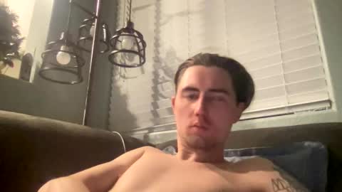 tlayne410 online show from November 25, 9:20 am