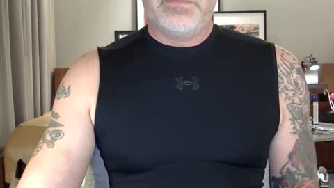 Snapshot of tmach1 chatting on March 4, 3:18 pm tmach1 online show from March 4, 3:18 pm