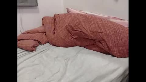 Snapshot of tman_34 chatting on December 10, 12:28 am Tom online show from December 10, 12:28 am