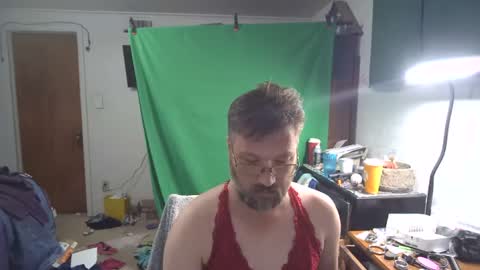 Snapshot of tmosmun chatting on January 7, 2:10 am Tim online show from January 7, 2:10 am