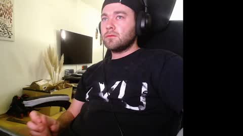 tmoxxx online show from February 21, 8:10 pm