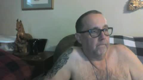 Vols online show from February 9, 10:21 pm