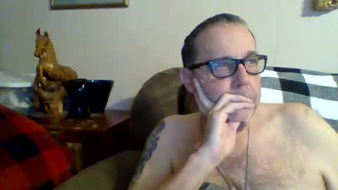 Vols online show from March 7, 1:20 am