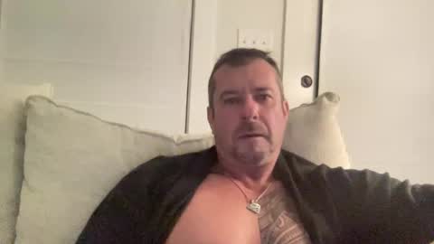 tobias69691227 online show from December 13, 4:22 am