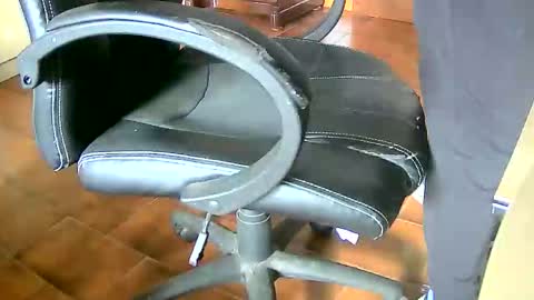 Tobiko online show from December 14, 2:00 pm