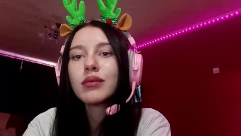 Maya online show from March 11, 11:27 am