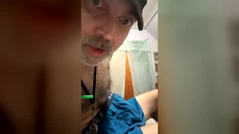 toddpascoe77 online show from August 2, 2:32 am