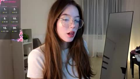 Snapshot of tofuumuch chatting on October 11, 6:39 pm Elma online show from October 11, 6:39 pm