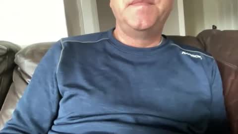 Snapshot of toggaman chatting on October 19, 8:09 pm Joshua1983 online show from October 19, 8:09 pm