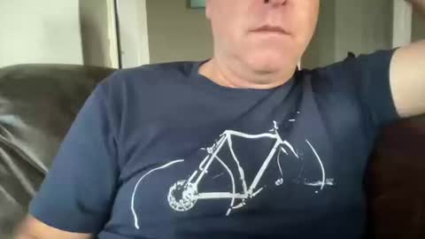 Snapshot of toggaman chatting on October 20, 3:12 pm Joshua1983 online show from October 20, 3:12 pm