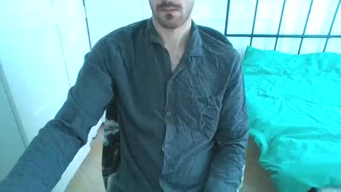 Snapshot of toja112 chatting on January 21, 9:24 am Martin online show from January 21, 9:24 am