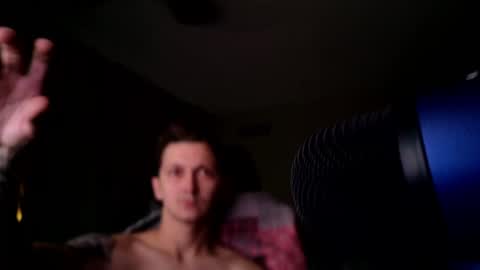 tokensarefun12801 online show from May 1, 5:56 am