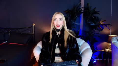 Snapshot of tokiomilf chatting on December 22, 12:13 pm Tokio online show from December 22, 12:13 pm