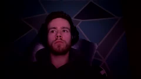 Snapshot of tokkel9999 chatting on February 25, 12:47 am Tokkel online show from February 25, 12:47 am