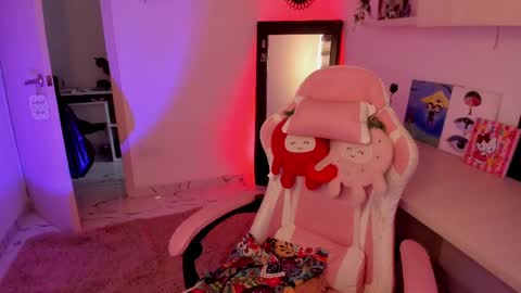 Snapshot of toky222 chatting on March 4, 12:44 pm Tokyo online show from March 4, 12:44 pm