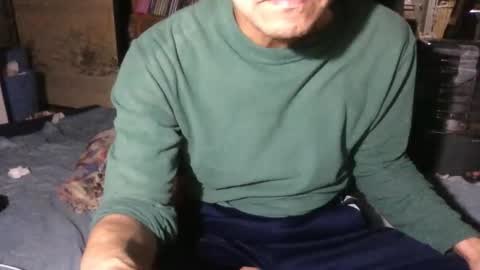 Snapshot of tokyo2024 chatting on October 20, 8:31 pm small man online show from October 20, 8:31 pm