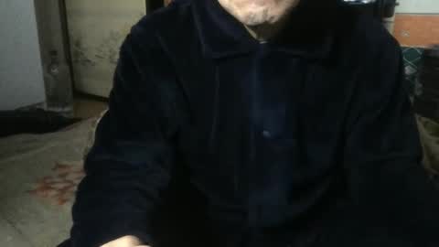 Snapshot of tokyo2024 chatting on January 7, 1:41 am small man online show from January 7, 1:41 am