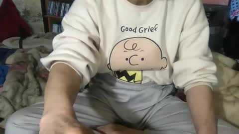 small man online show from May 1, 11:31 pm