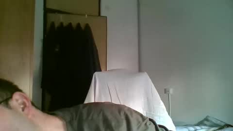 Snapshot of toloneo1 chatting on February 14, 9:03 am toloneo1 online show from February 14, 9:03 am