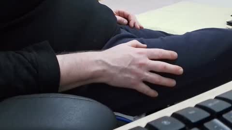 Snapshot of toloneo1 chatting on March 22, 2:04 am toloneo1 online show from March 22, 2:04 am