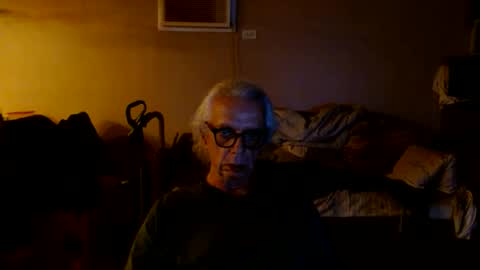 Snapshot of tom112292014 chatting on September 26, 2:04 am tom112292014 online show from September 26, 2:04 am
