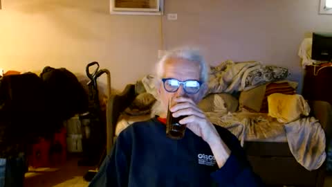 tom112292014 online show from May 30, 12:35 pm