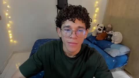 Tom Blue online show from November 24, 4:29 pm