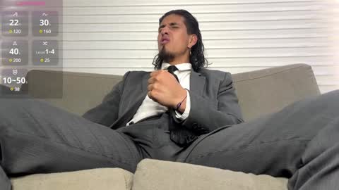 TOM online show from January 4, 6:51 pm