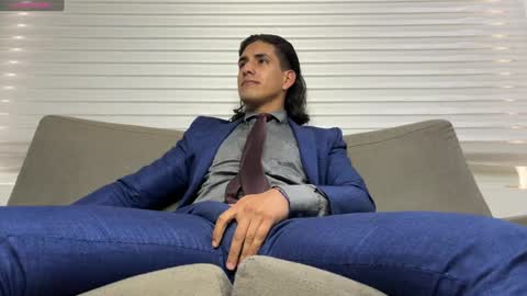 TOM online show from January 31, 2:17 pm