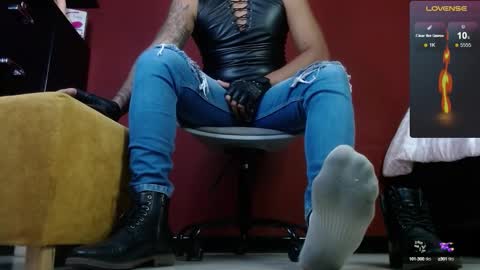 Tom online show from February 21, 11:01 am